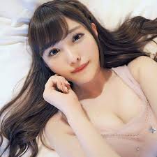 เสน่ห์แห่ง Arina Hashimoto ดาวเอวีญี่ปุ่นขวัญใจทั่วเอเชีย จากสาวใสสู่ไอคอนแห่งความน่ารักในวงการผู้ใหญ่